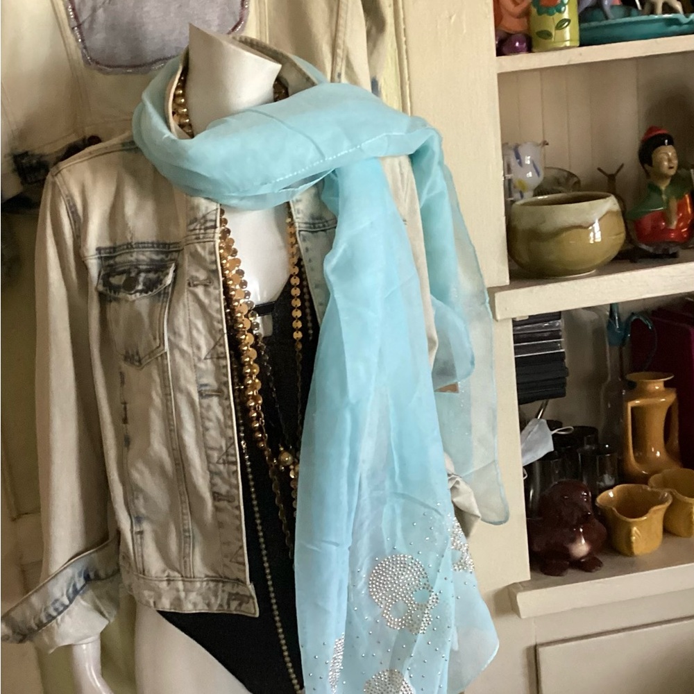 NWT Donna Diosa skull scarf